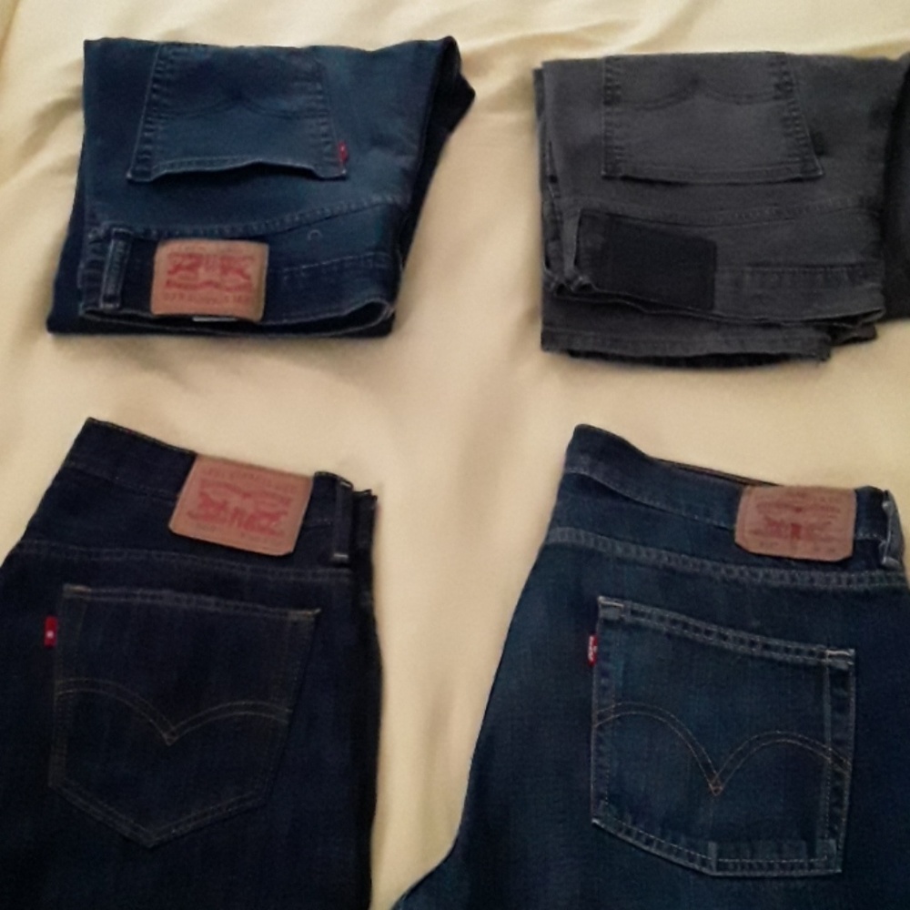 Mens Levi denim cutoffs